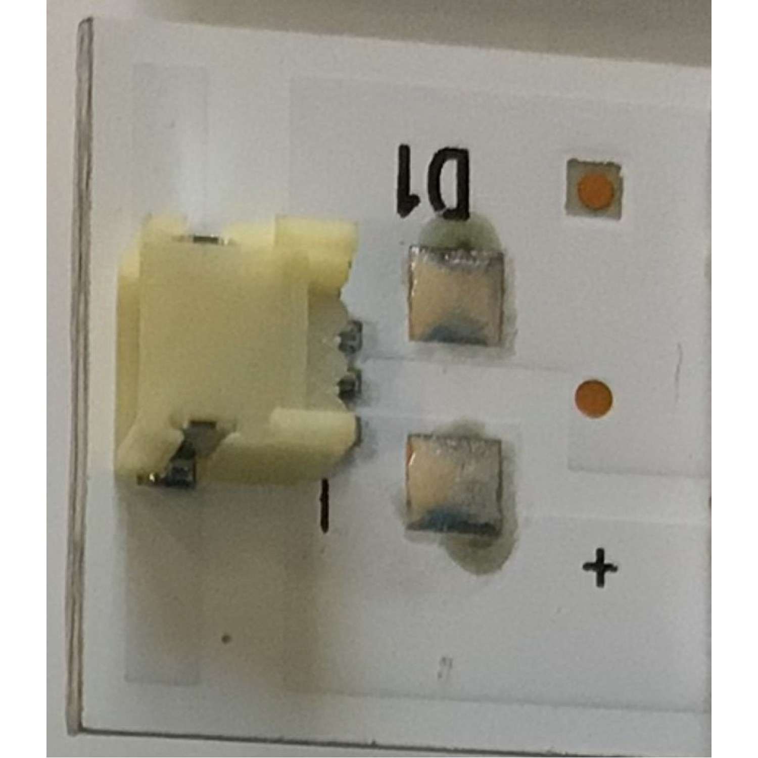 KIT DE LED'S PARA TV HISENSE ( 3 PZ ) / NUMERO DE PARETE HD580X1U01-L1-2019072501 / LB58006 V0 / 1216776 / HE58 A6800814 / PANEL HD580X1U01-L1\S1\GM\ROH / MODELO 58H6570G - Imagen 4